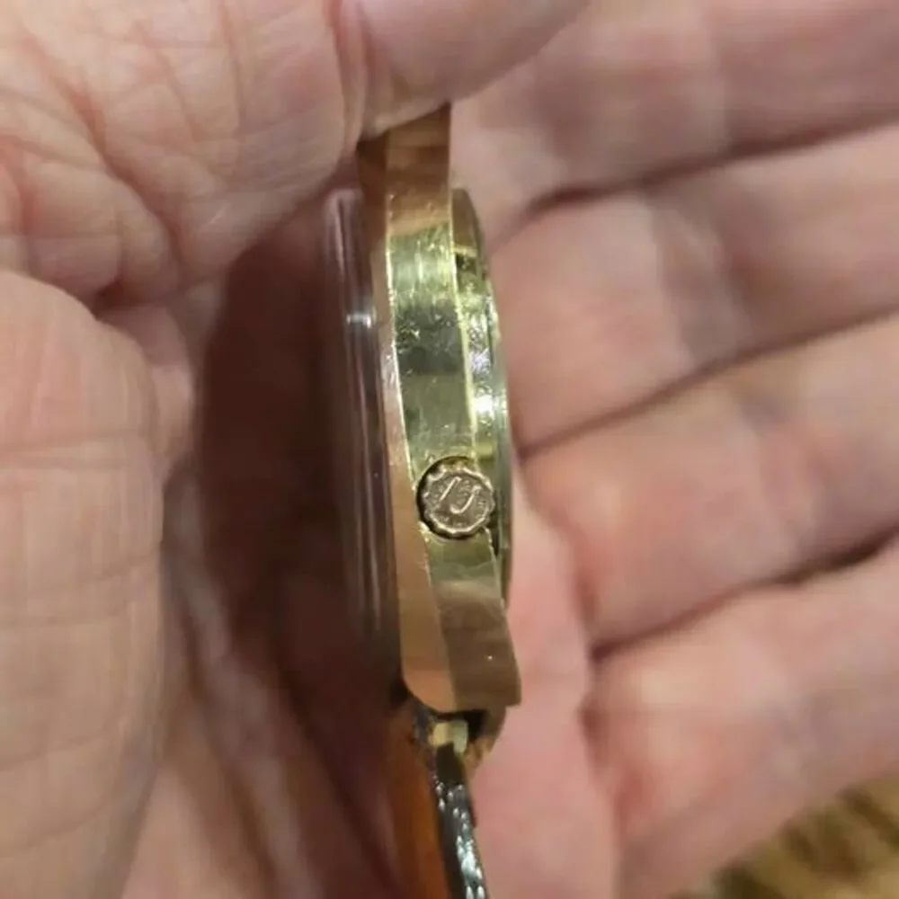 Bulova vintage accutron